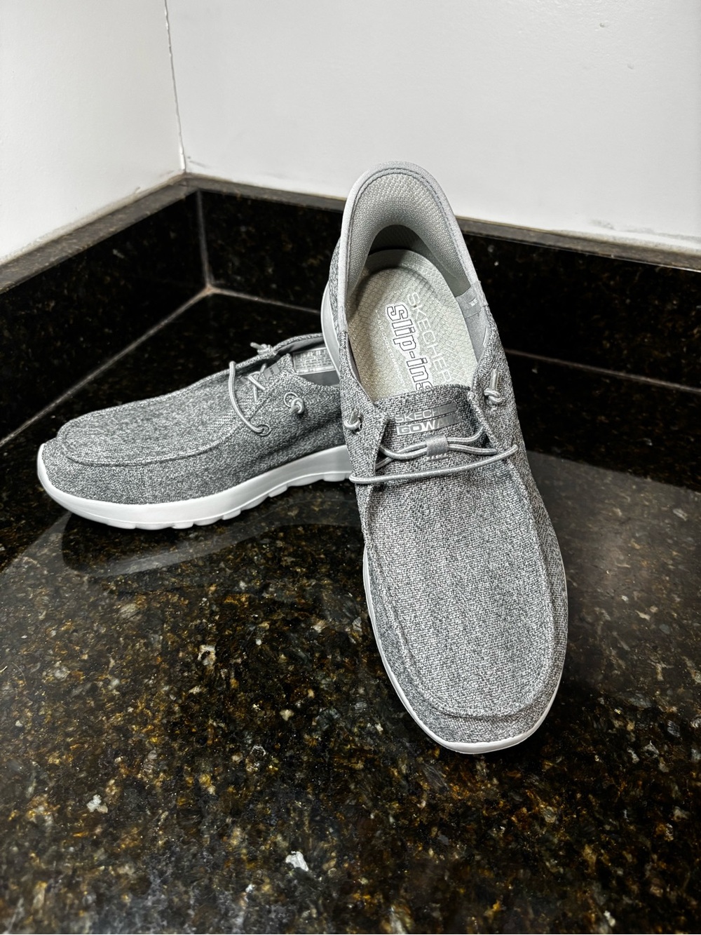 SKECHERS GOWALK Slip Ins Women’s Sparkly Gray Casual Sneakers
